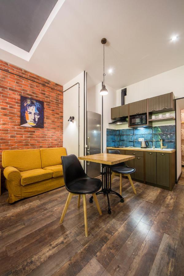 Loft Design Apartments On Desyatynnyi Ln, 7 Kiev Buitenkant foto