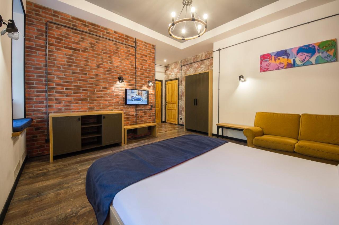 Loft Design Apartments On Desyatynnyi Ln, 7 Kiev Buitenkant foto